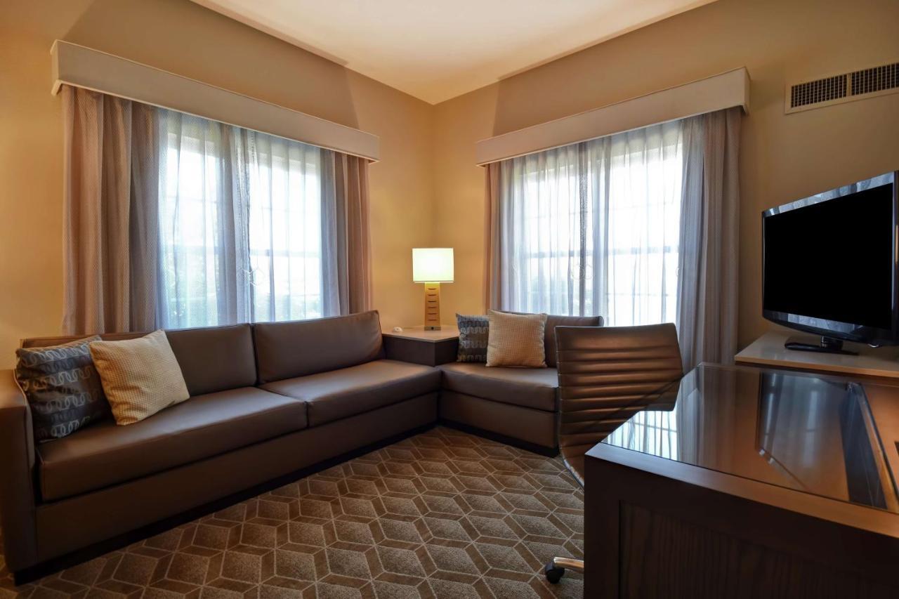 Homewood Suites By Hilton At The Waterfront Wichita Luaran gambar