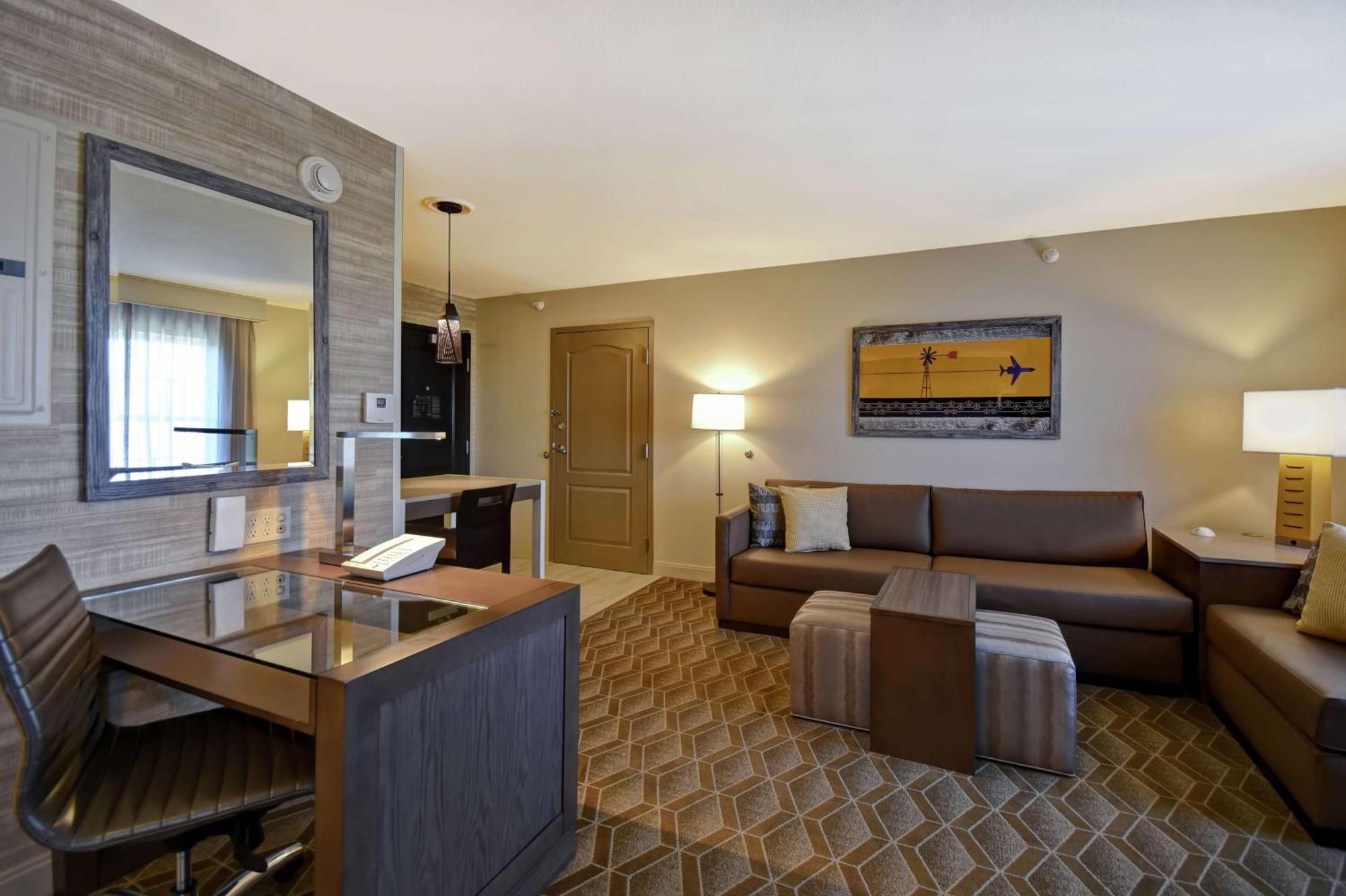 Homewood Suites By Hilton At The Waterfront Wichita Luaran gambar