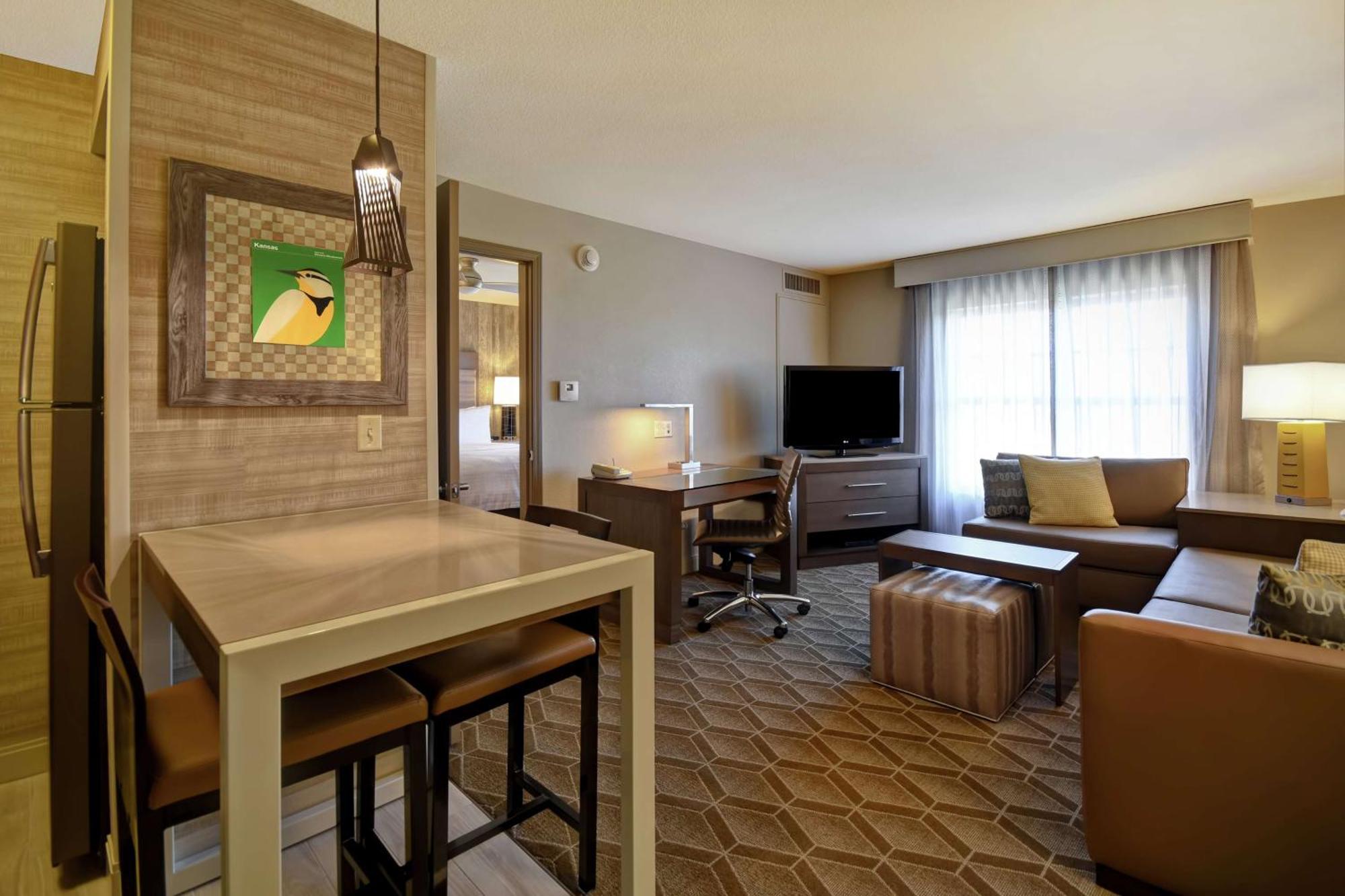 Homewood Suites By Hilton At The Waterfront Wichita Luaran gambar
