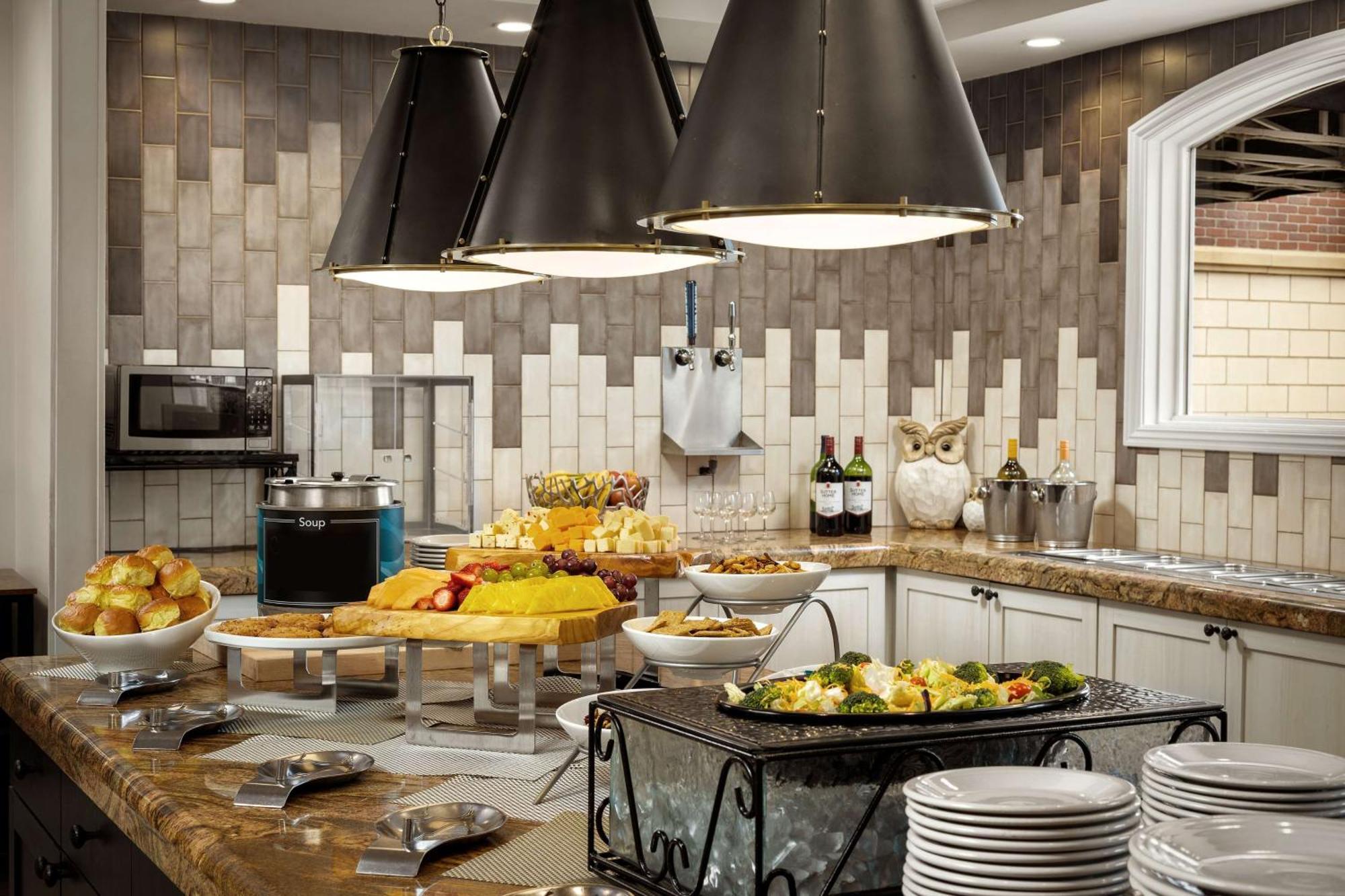 Homewood Suites By Hilton At The Waterfront Wichita Luaran gambar